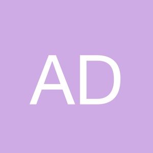 Meet your Posher, Adrianna